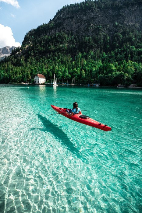 Été_Vacances_Kayak_Lac_Plansee_Tyrol_Oesterreich-Werbung_Johannes-Hulsch