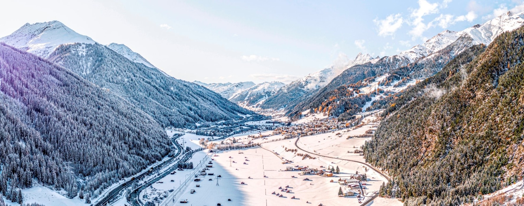 Winter_Dorf_c_TVB-St.-Anton-am-Arlberg_Patrick-Bätz