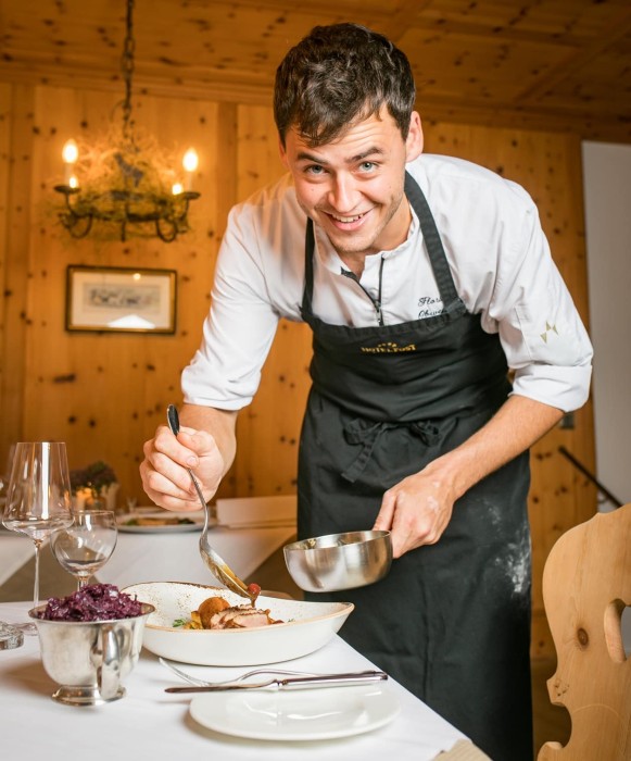 Florian Obwegeser, chef cuisinier primé de 3 toques au Lechquell Hôtel Post