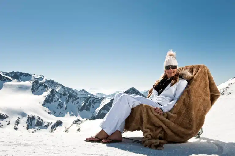 Pause sous le soleil, domaine skiable du glacier de Stubai © Andre Schönherr